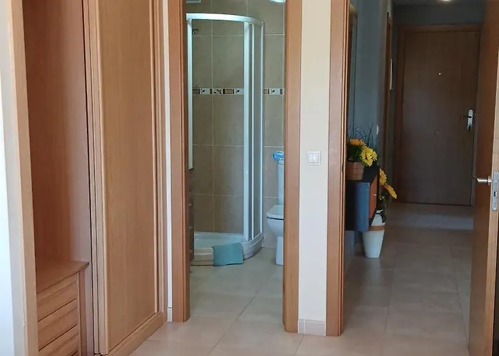 Animar Piso En Algaida Oropesa アパート
